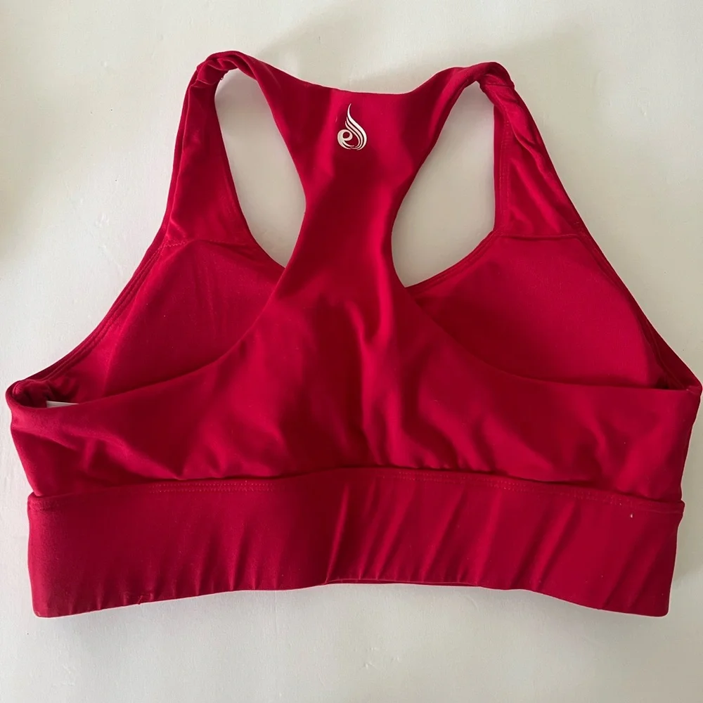 RYDERWEAR RED BASE RACER BACK SPORTS BRA Size M.